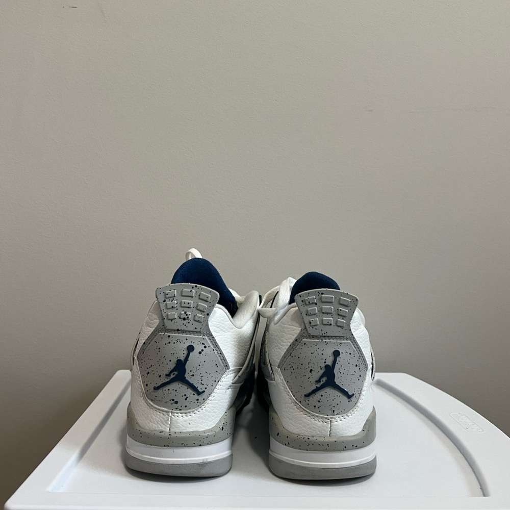 Air Jordan 4 Retro 'Midnight Navy' - Picture 3 of 3